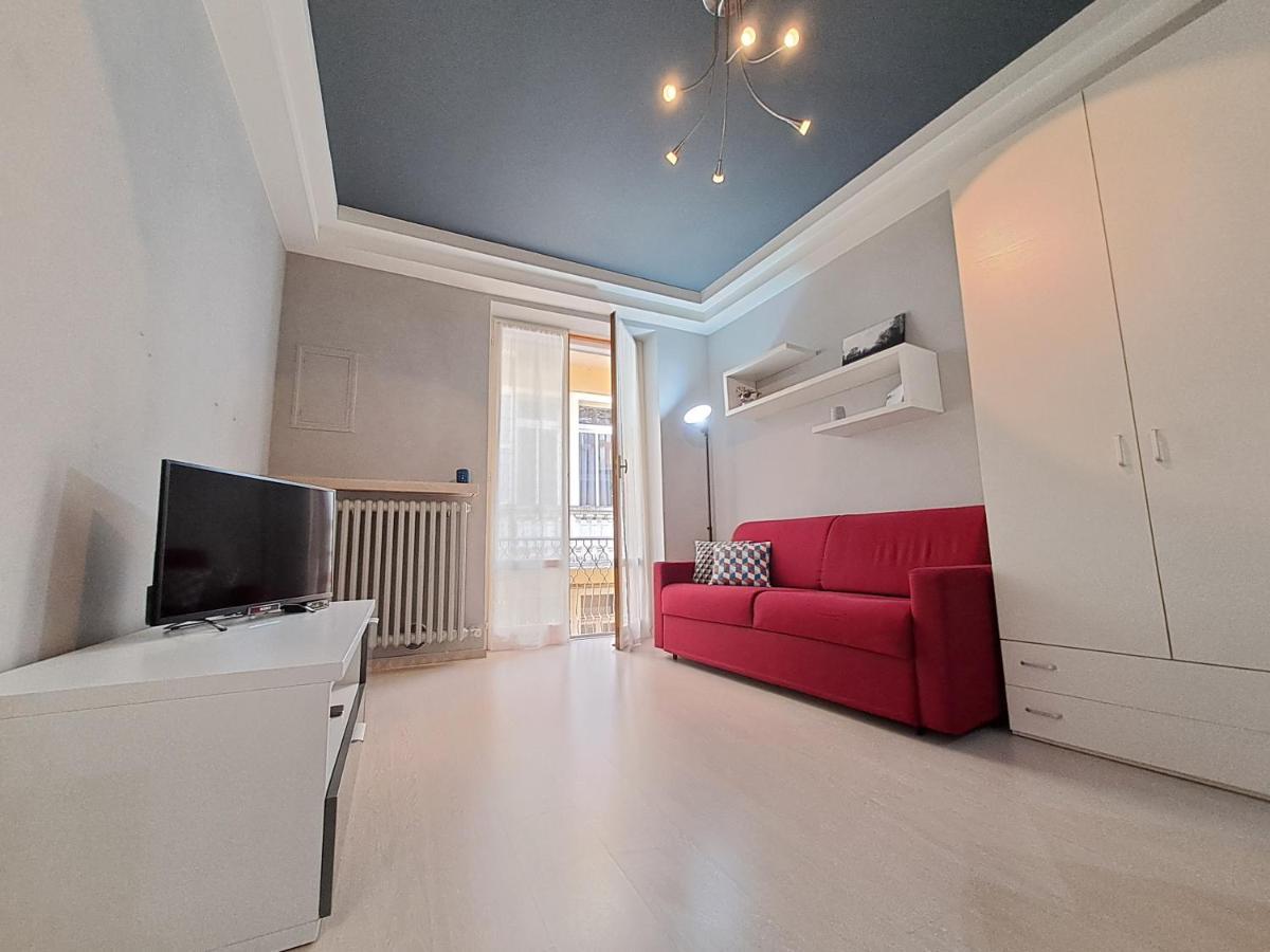 Appartamento Nel Cuore Di Parma - Laterale Via Farini Exterior foto